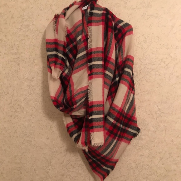 Express Accessories - GIANT like new blanket scarf from EXPRESS
